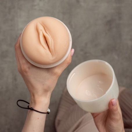 Мастурбатор Fleshlight - Emma Hix Syrup